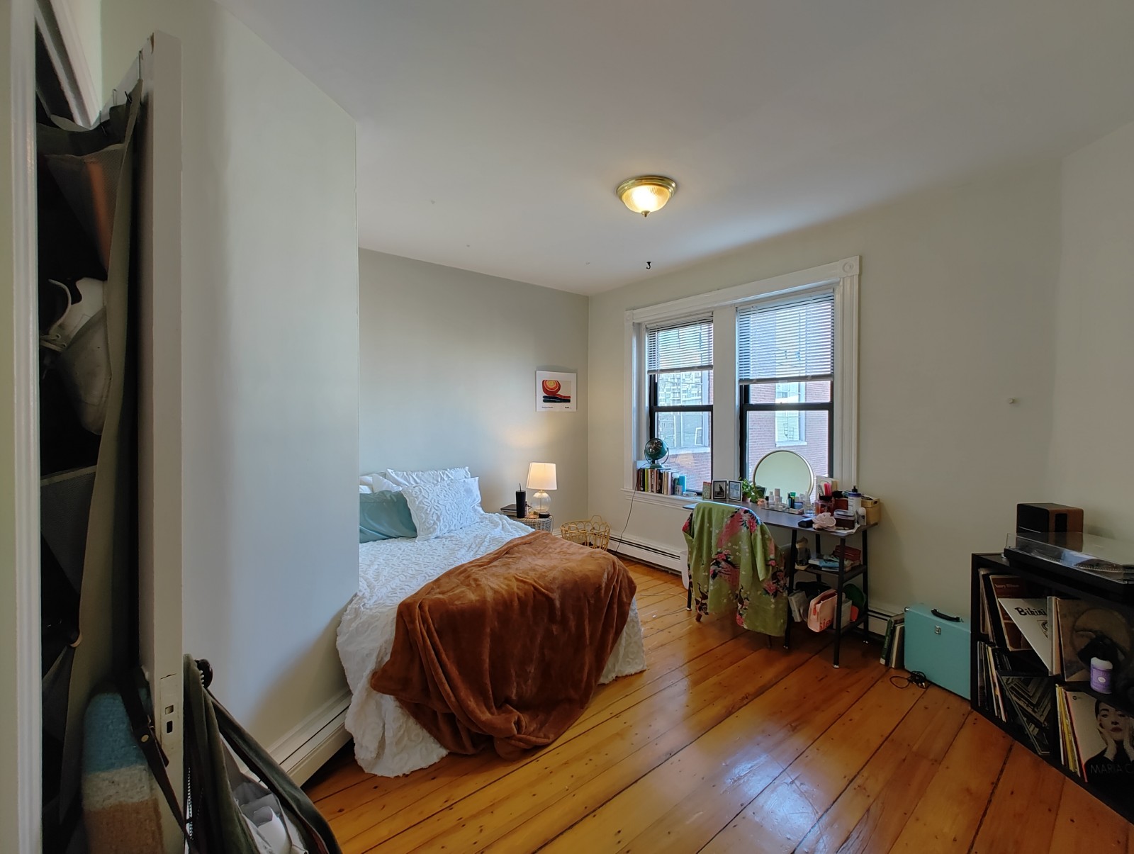 313 Cambridge St, East Cambridge