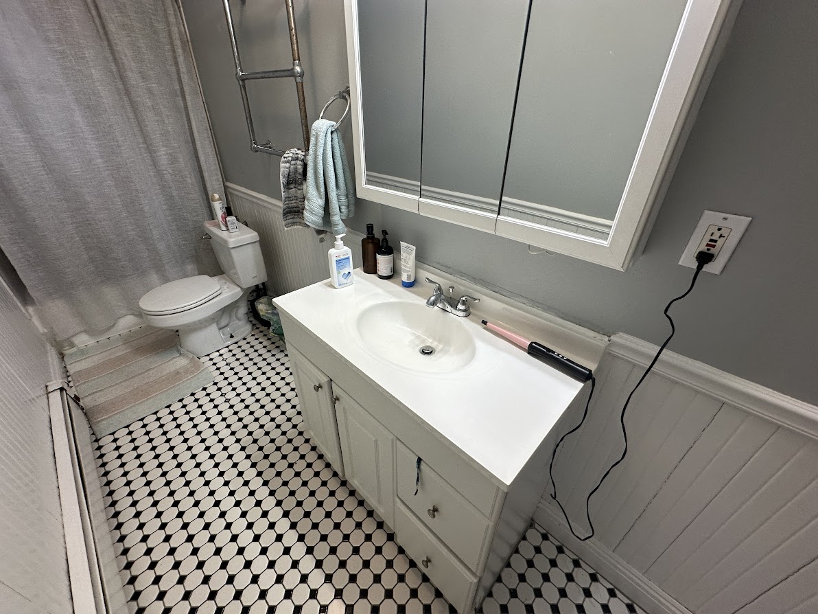 313 Cambridge St, East Cambridge