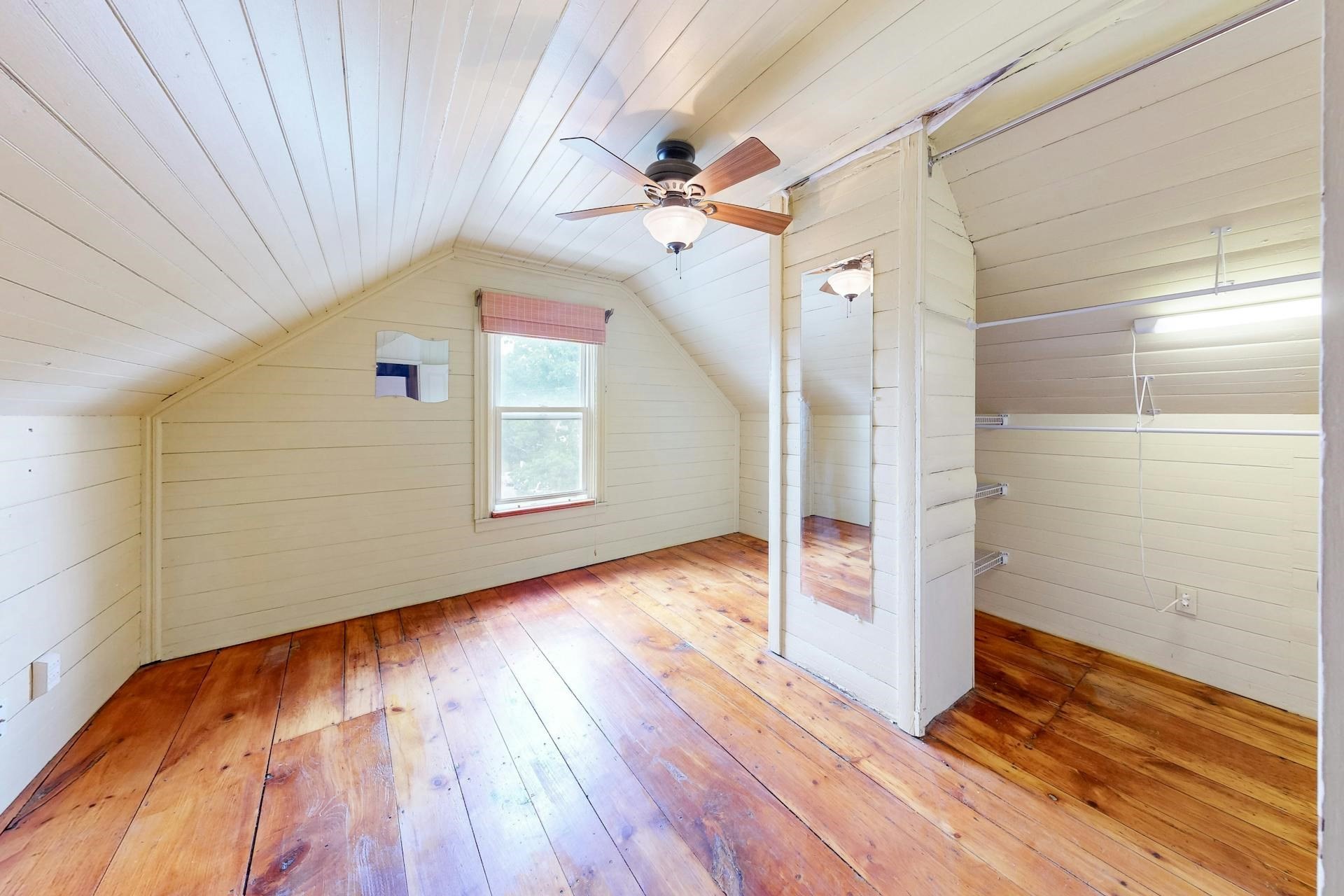 33 Cedar St, Spring Hill