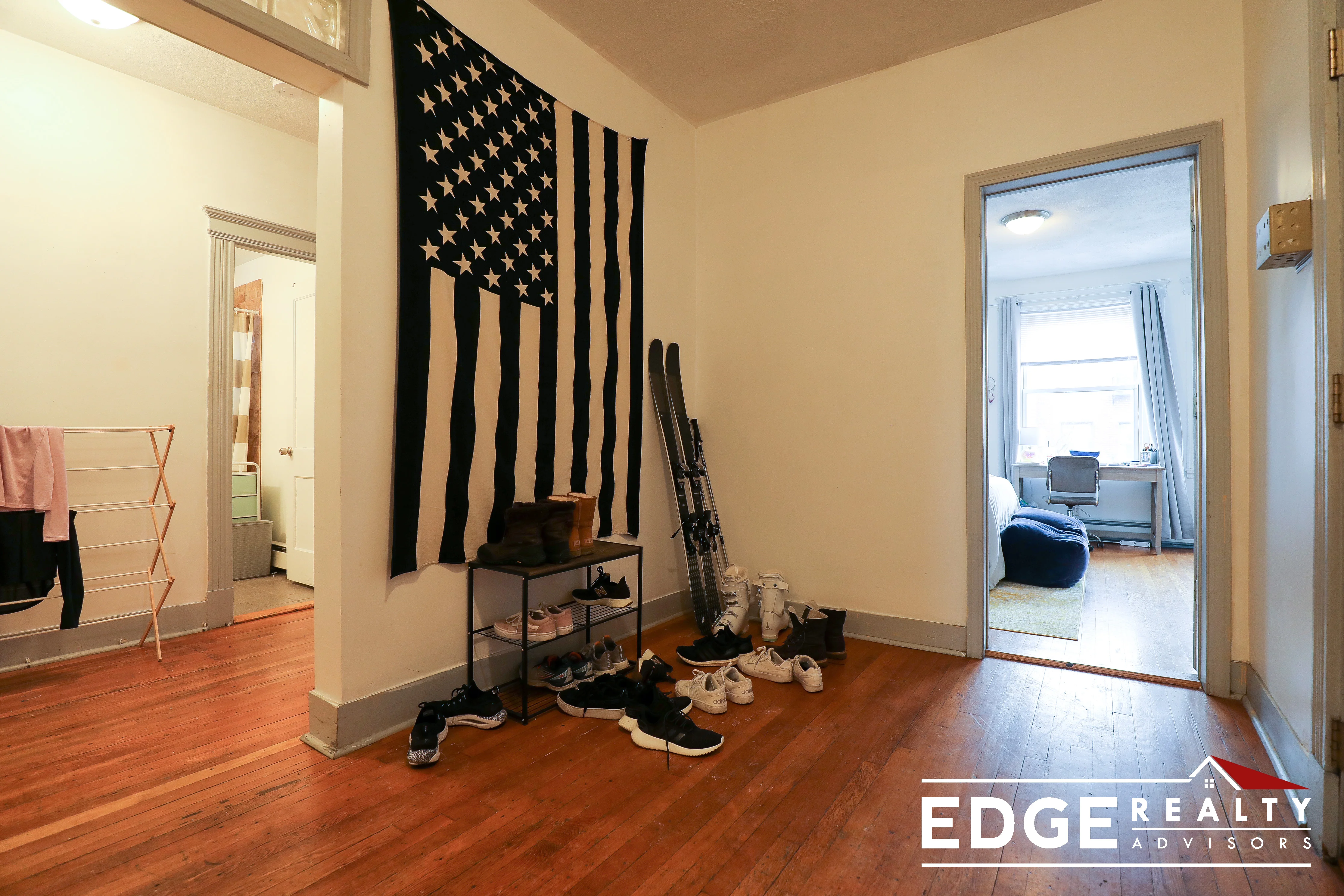 38 Park Vale Ave, Allston