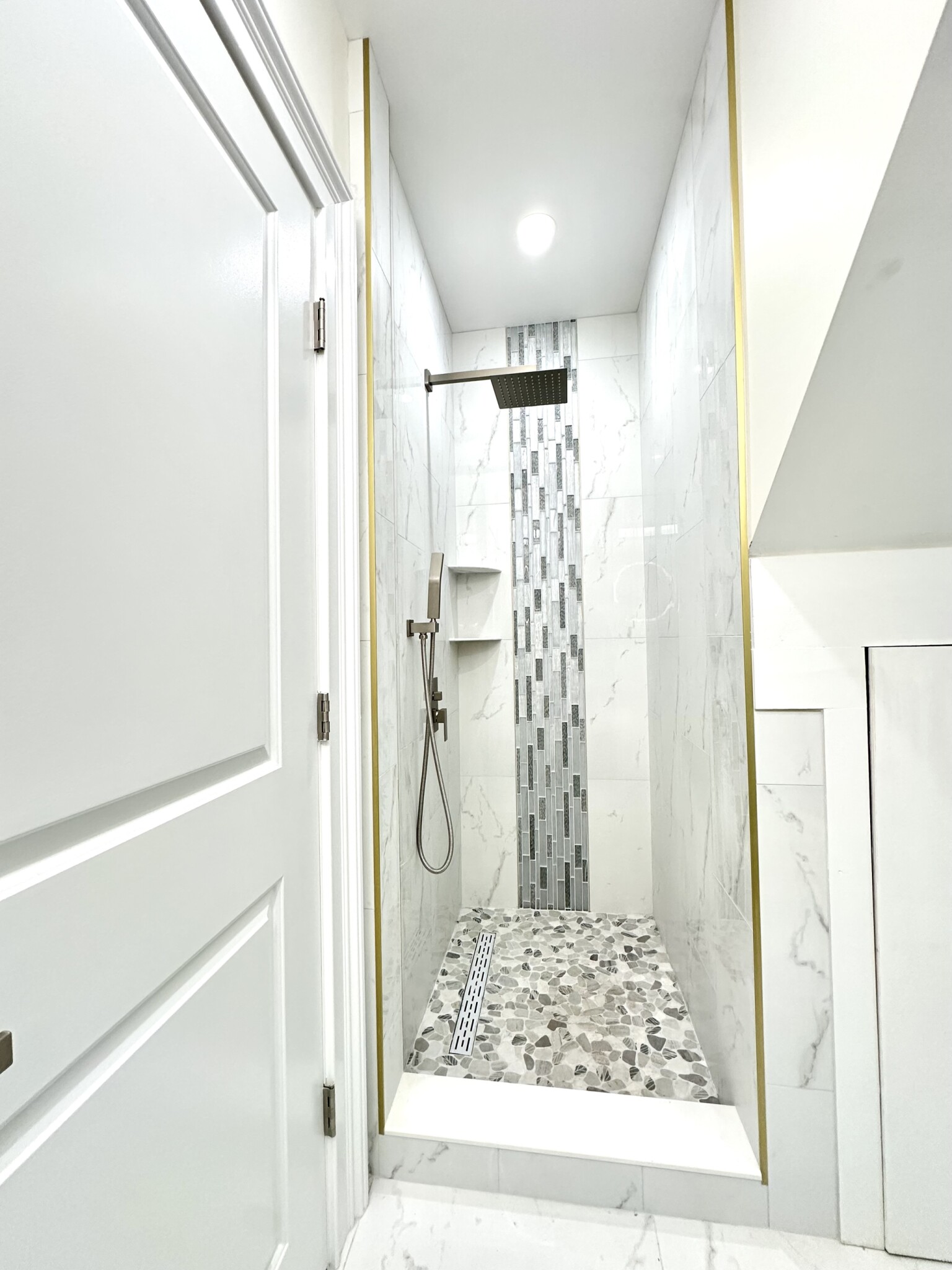 11 Burrell St, Roxbury