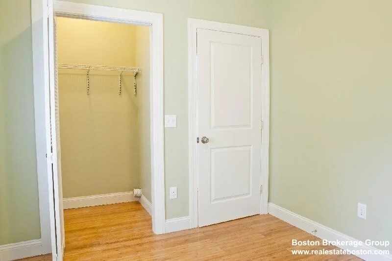 23 Evergreen, Jamaica Plain