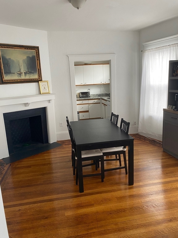 19 Beach Rd, Winthrop