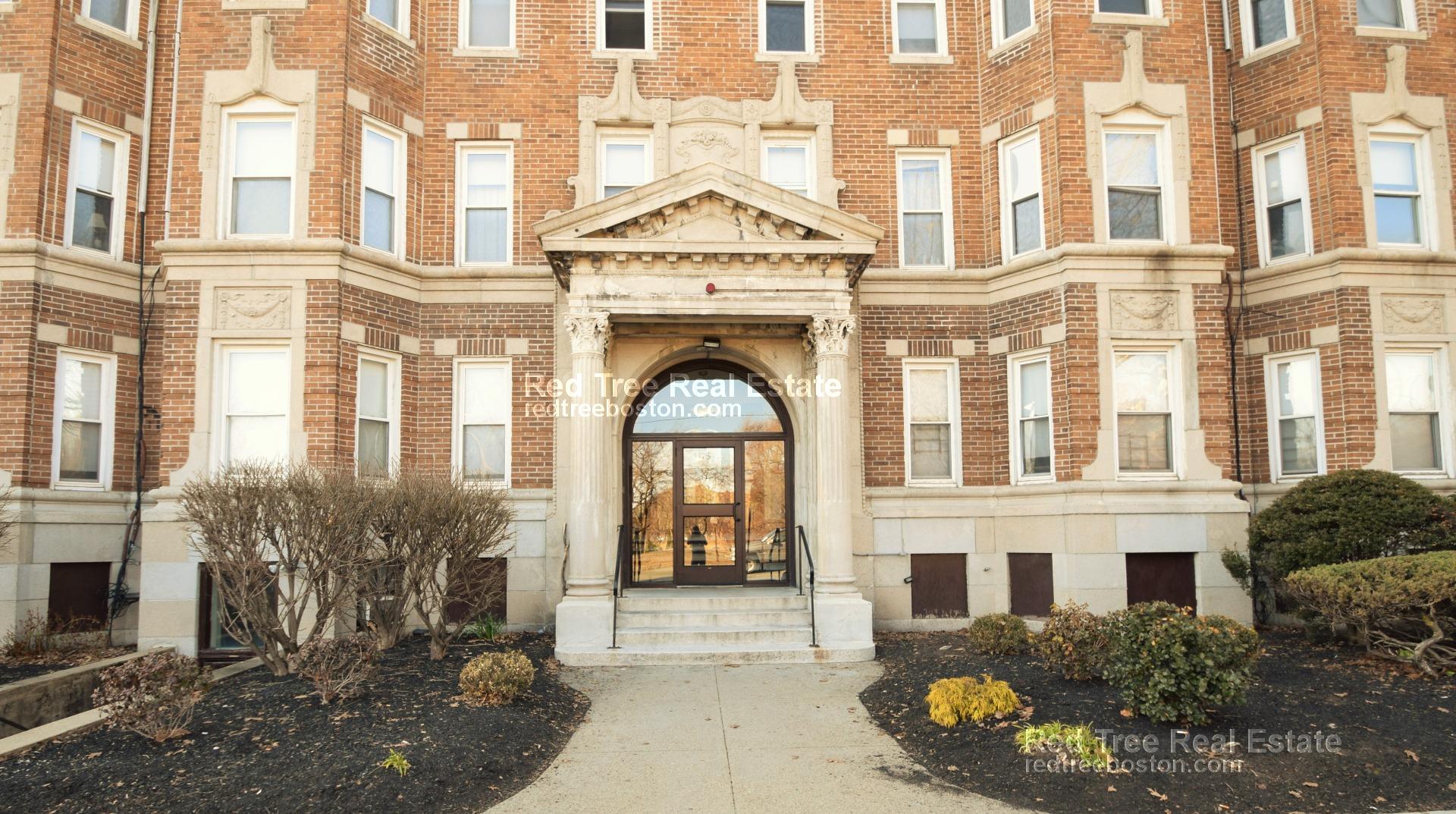 1175 Boylston St, Fenway