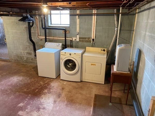 397 Massasoit Rd, Quinsigamond Valley