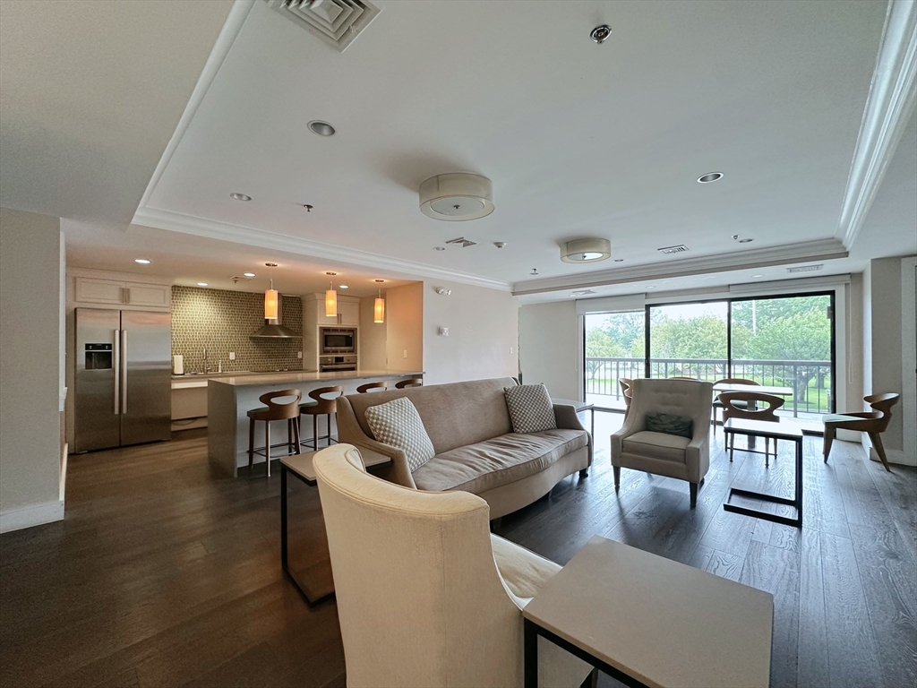 3920 Mystic Valley Pkwa, Medford