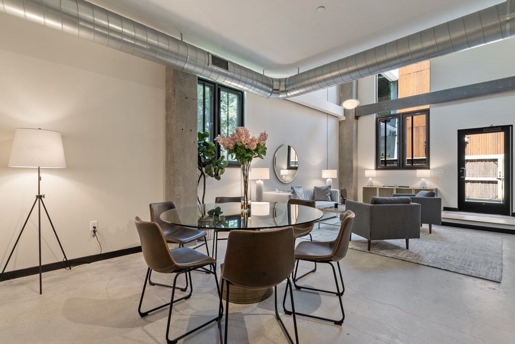 1060 Broadway, Teele Square