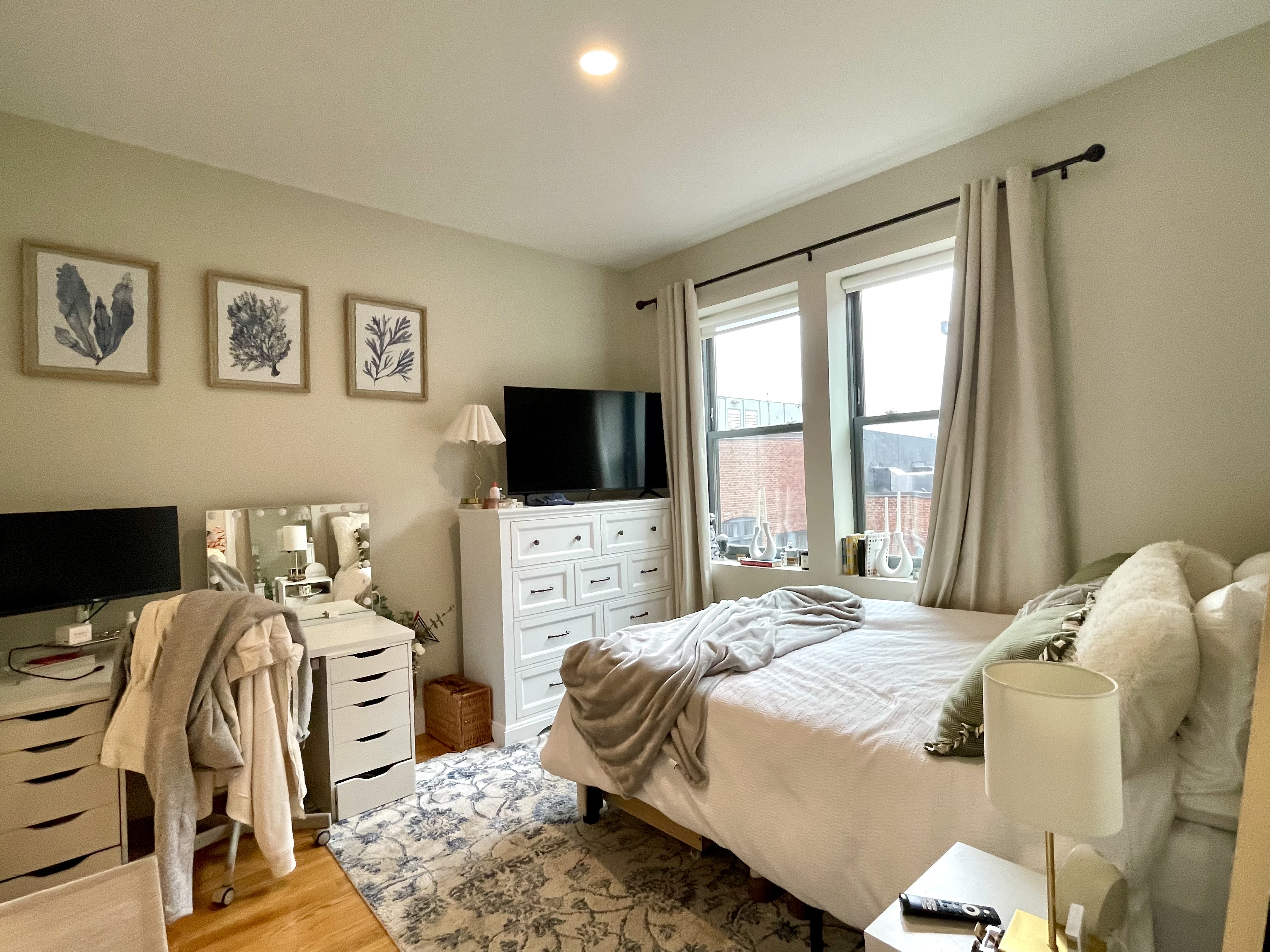 719 Boylston St, Back Bay