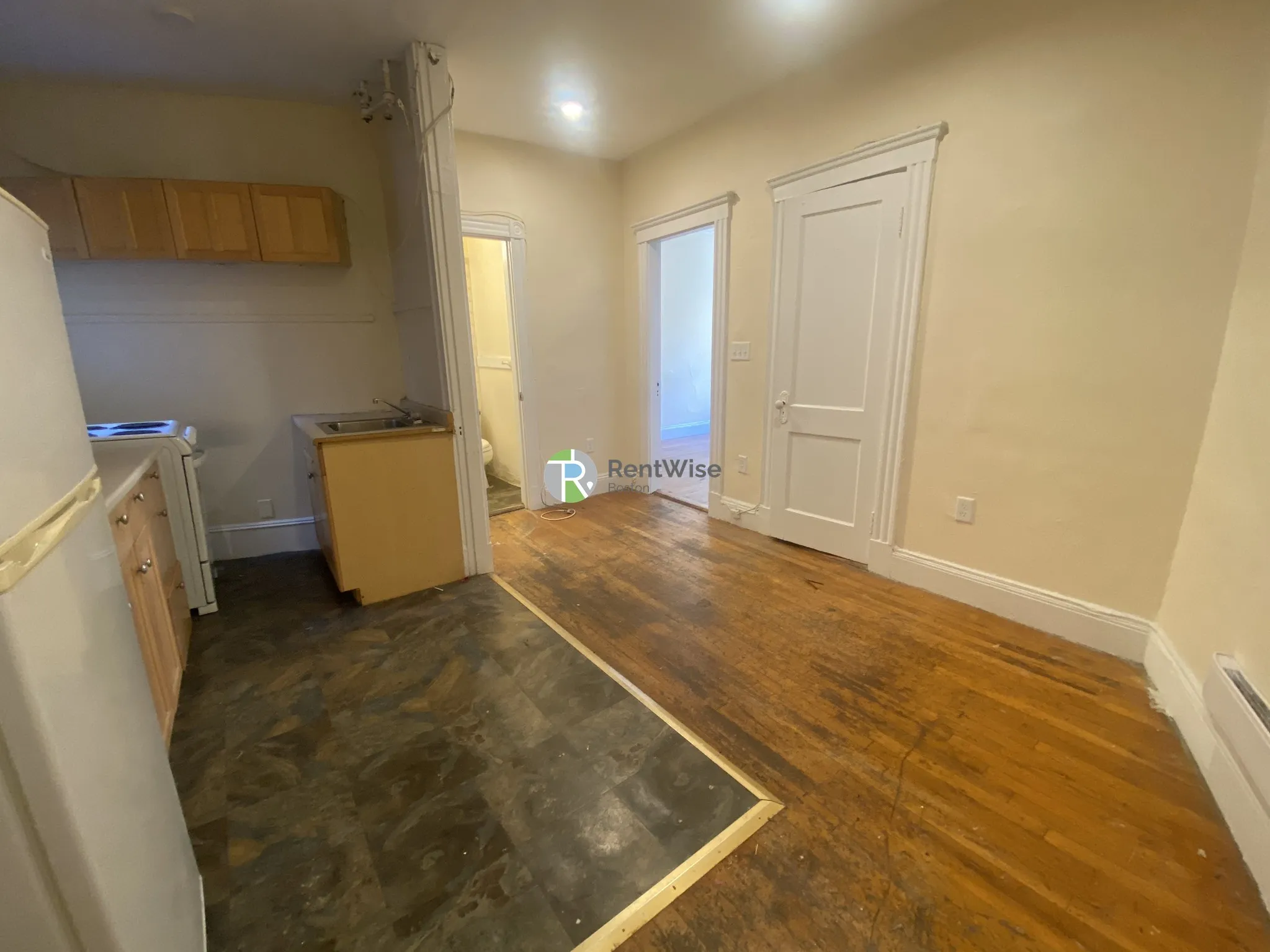 55 Park Dr, Fenway