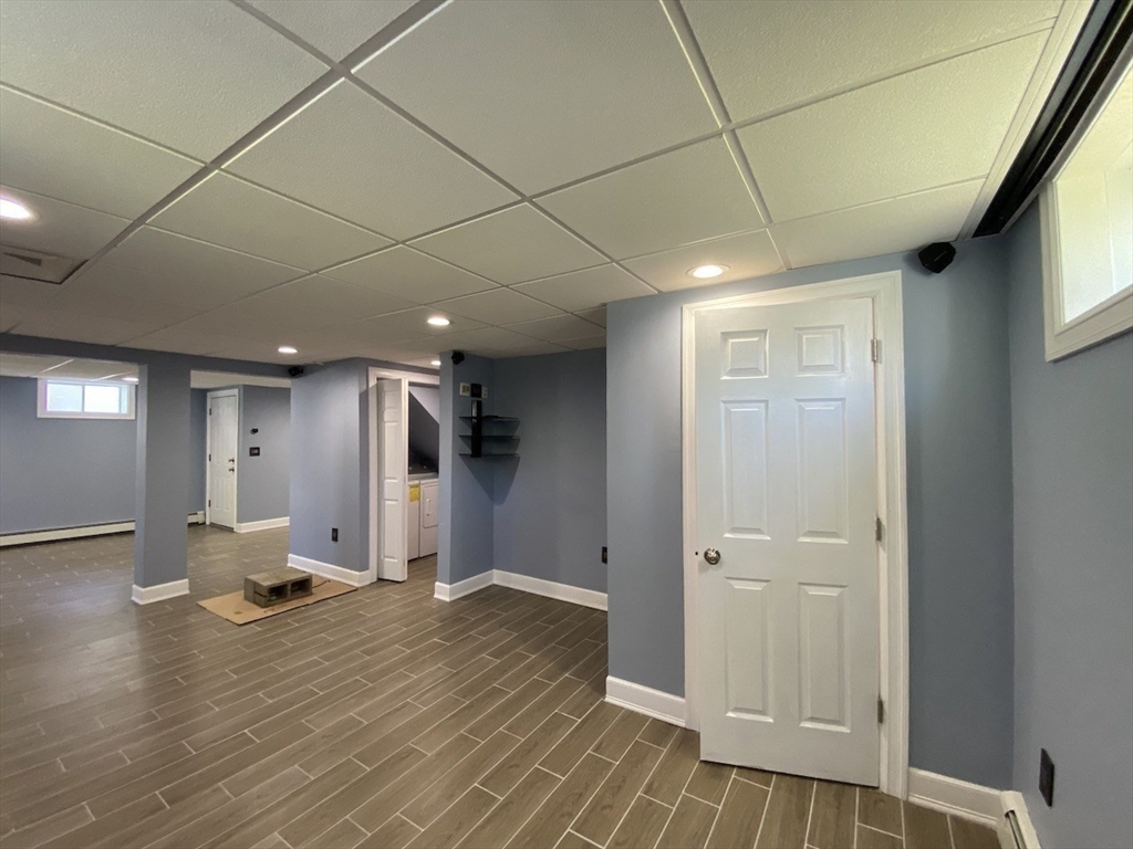 31 Helen St, Waltham