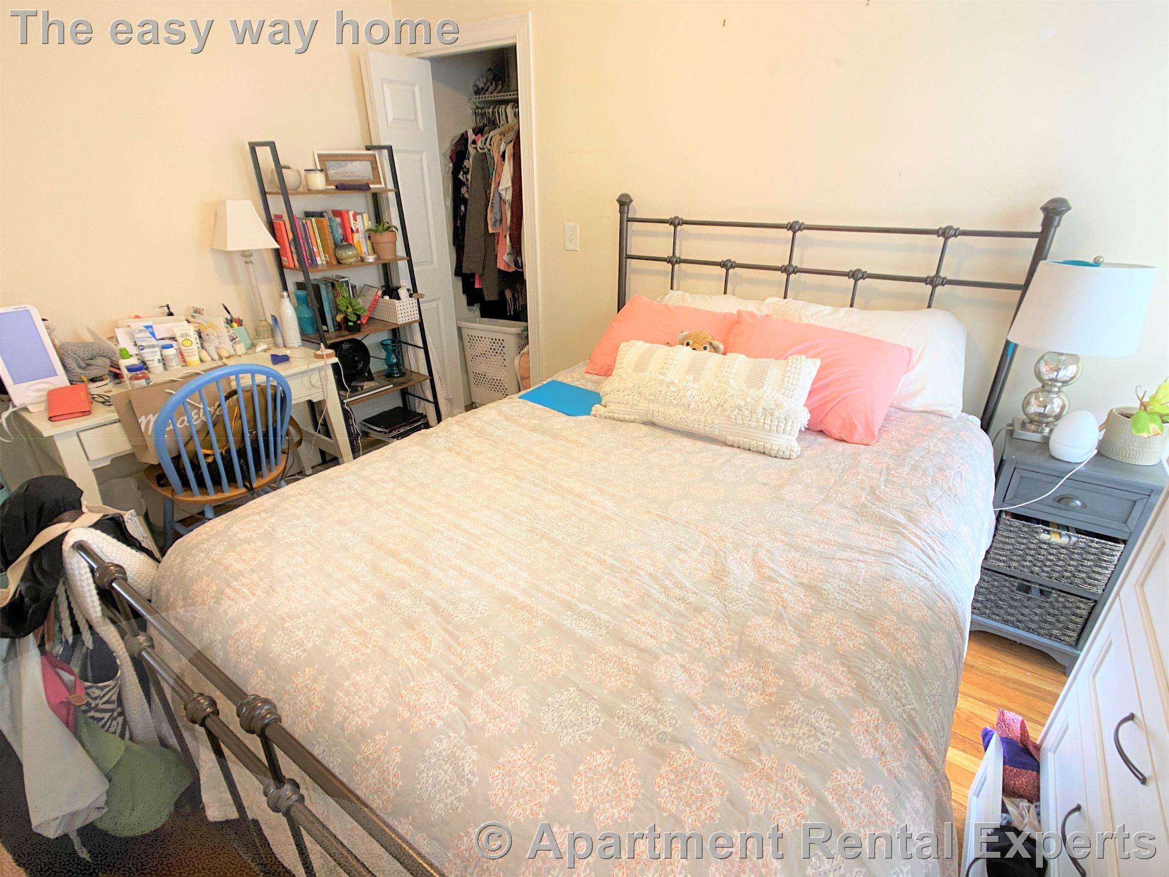 78 Ten Hills Rd, Ten Hills