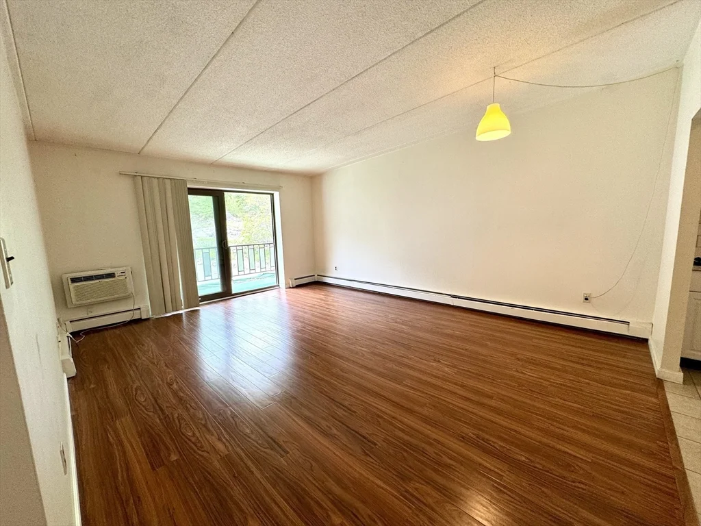 80 North Warren, Woburn