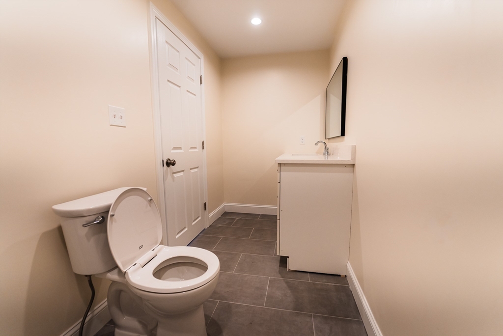 340 East Main St, East Brookfield