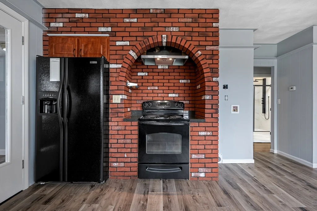 7 Pasadena Pkwy, Worcester