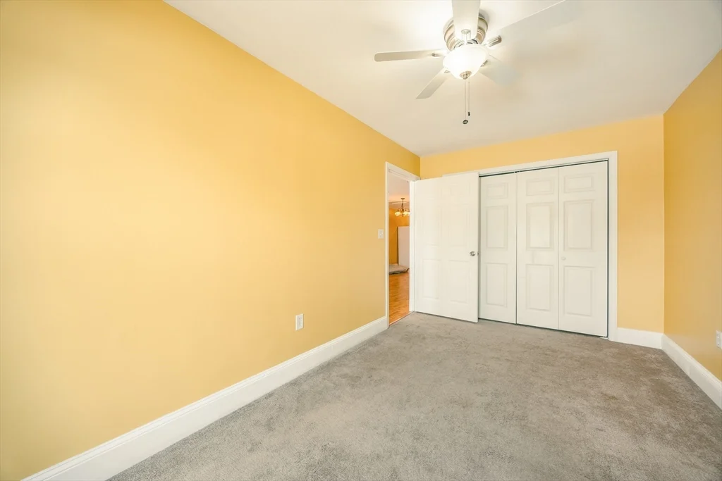 426 Mount Hope St, North Attleboro