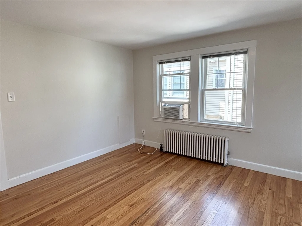 65 Davis Rd, Belmont