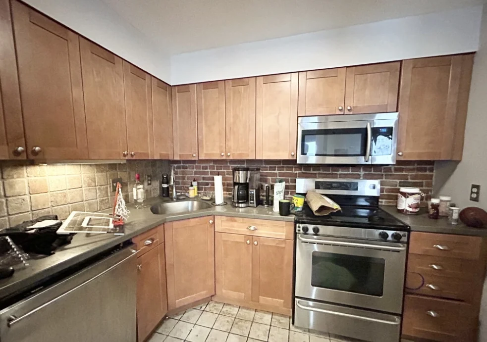 73 Gainsborough St, Fenway