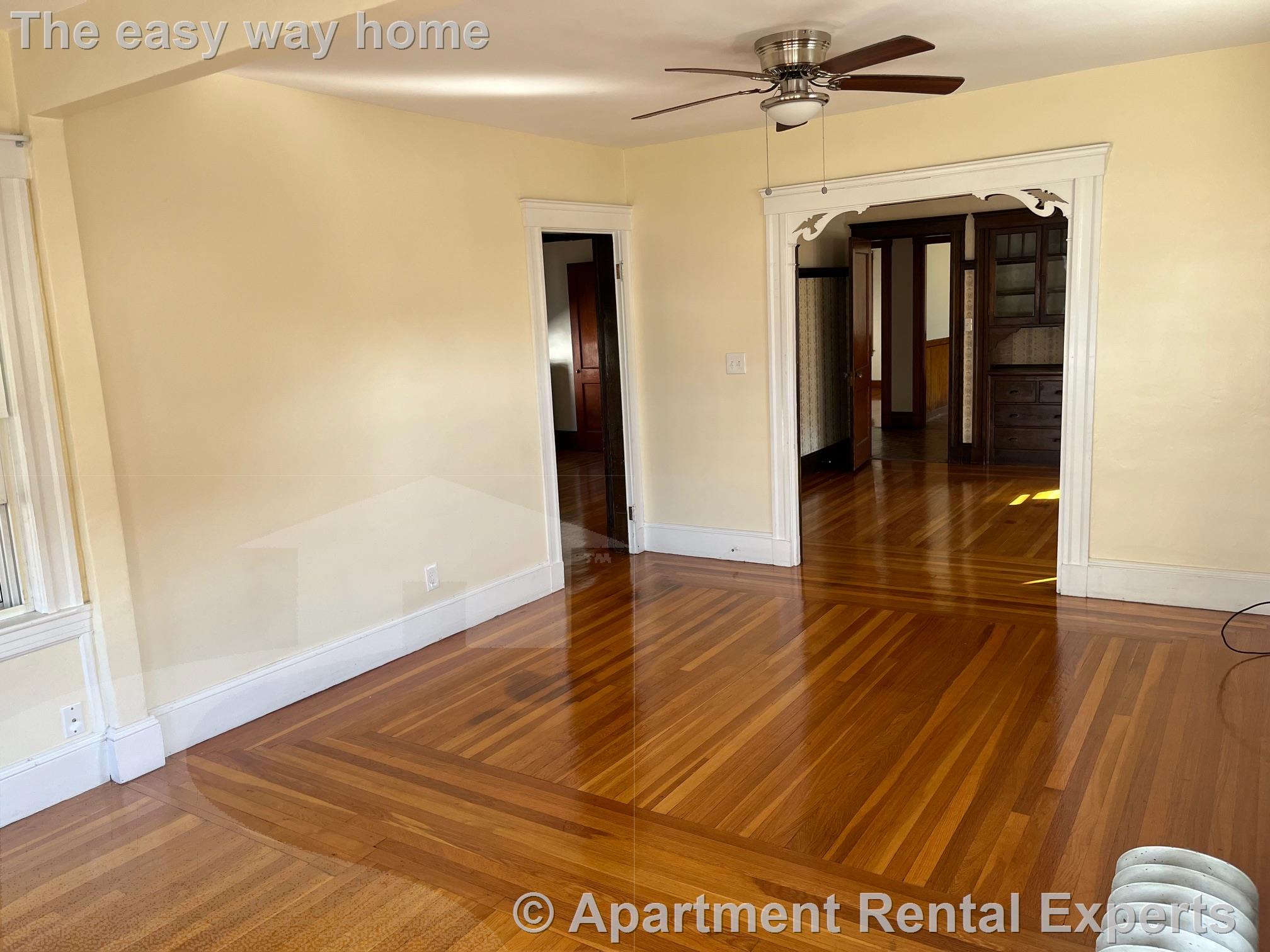 60 Winchester St, Tufts