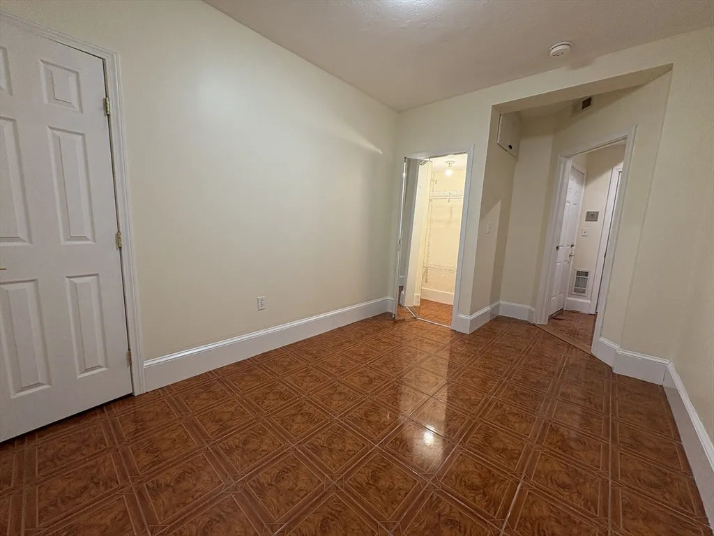 69 Babcock St, North Brookline