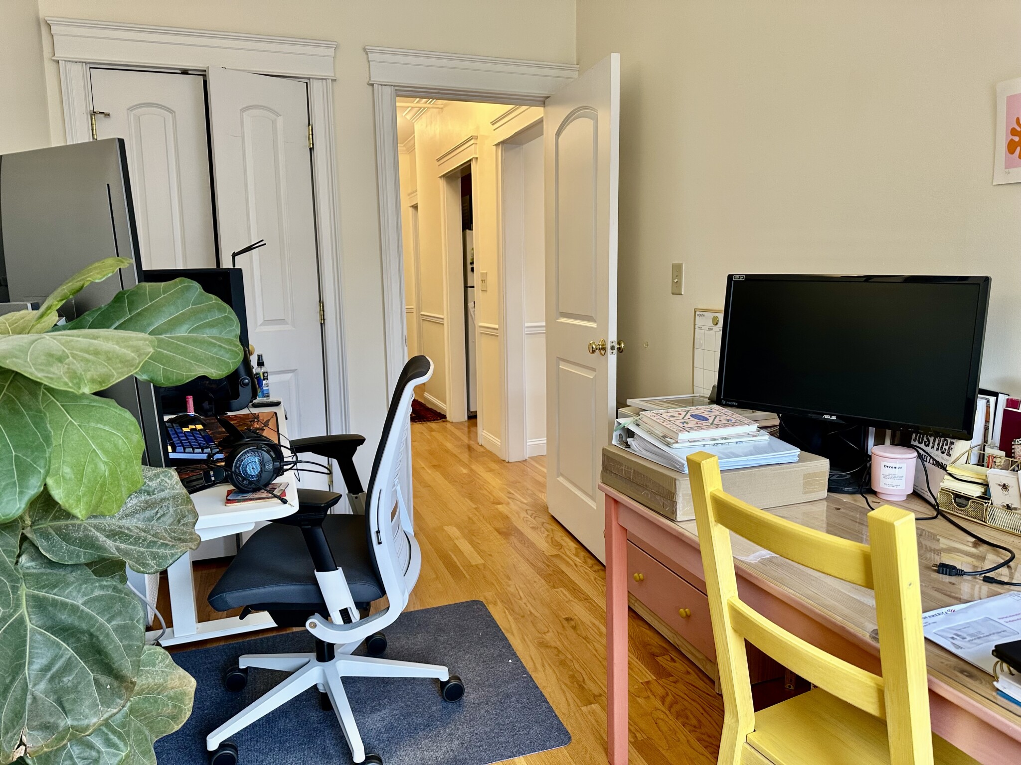 4 Park Vale Ave, Allston