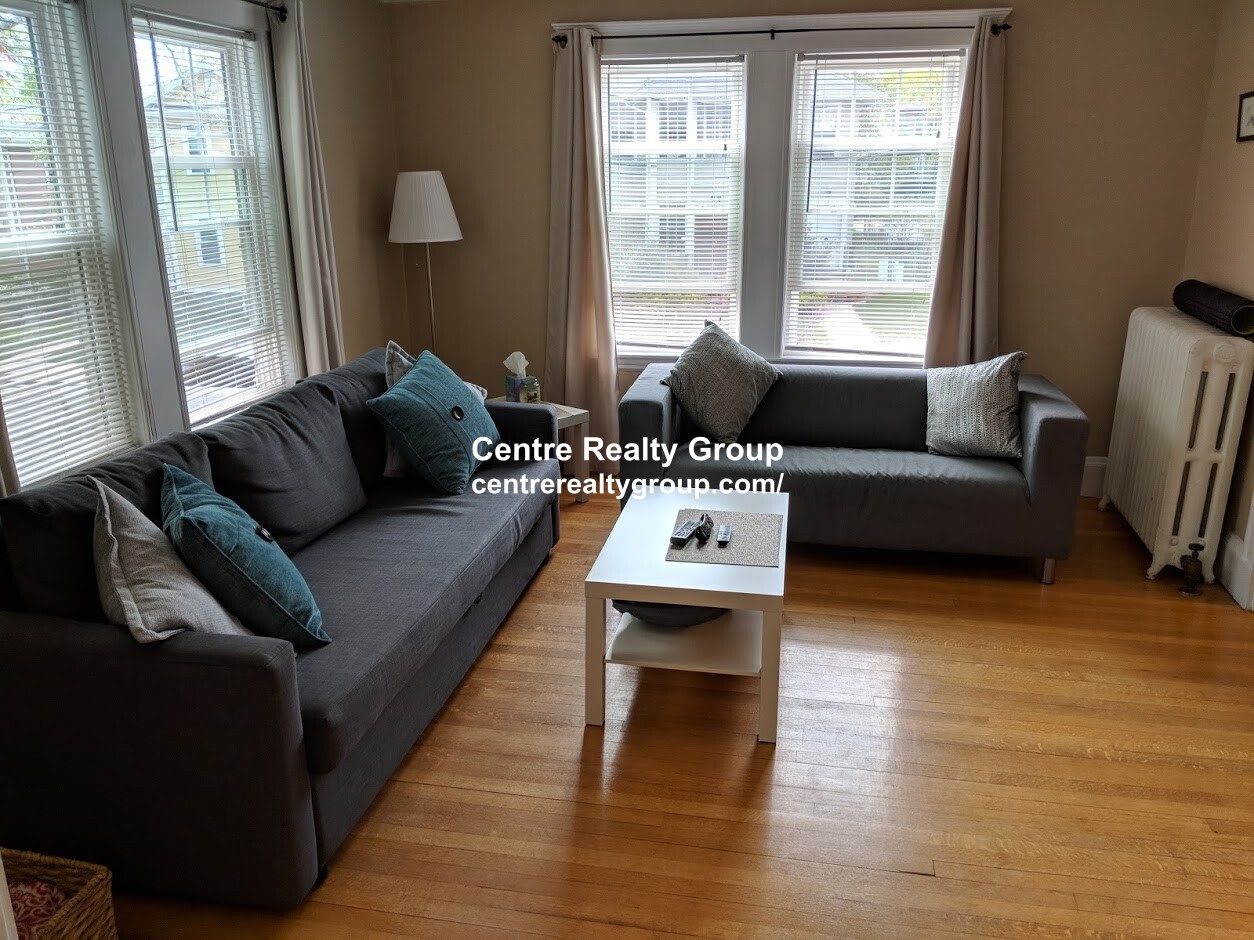 12 Westbourne Rd, Newton Centre