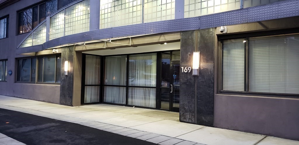 169 Monsignor Obrien Hwy, East Cambridge