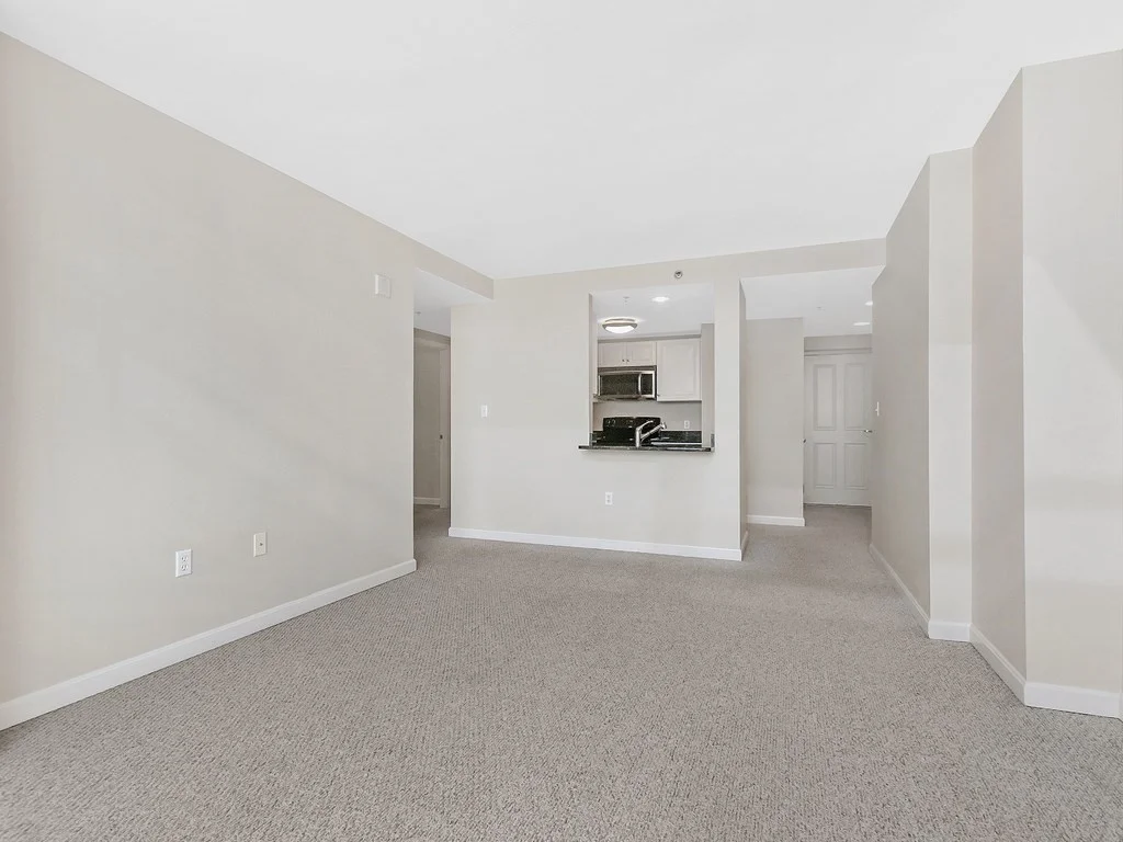 10 Museum Way, East Cambridge