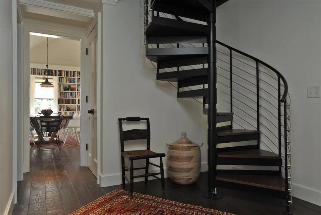 25 Broad St, Nantucket