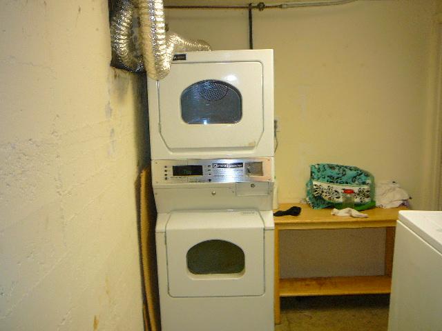 5 bed, 2 bath apartment for rent at 604 Cambrigde St Unit 3, Allston — photo 20 of 27