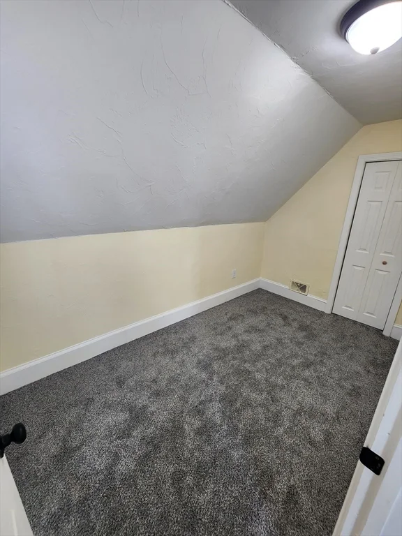 14 Everett, Middleboro