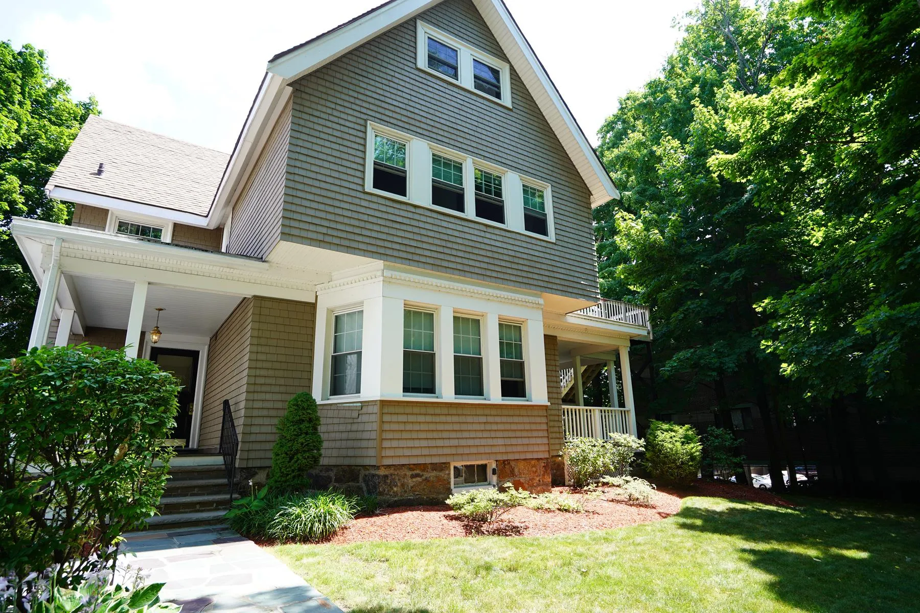 266 Chestnut Hill Ave, Brighton