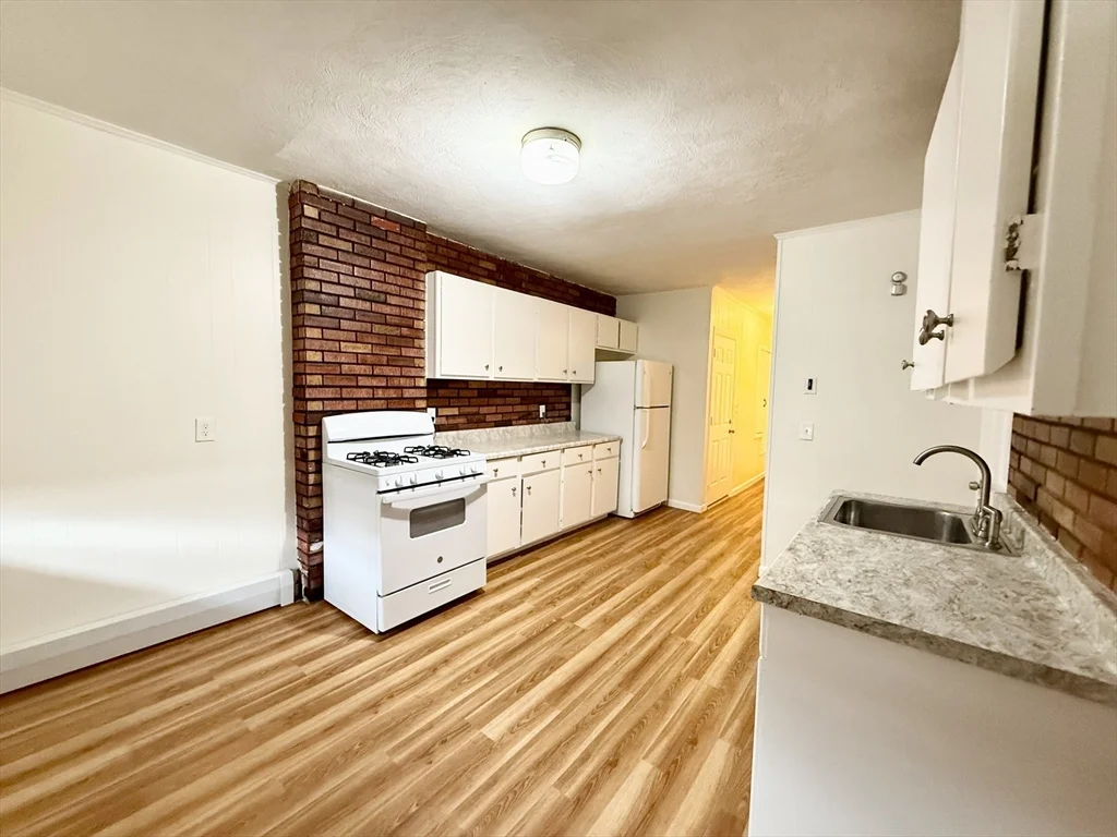 79 Morris St, East Boston