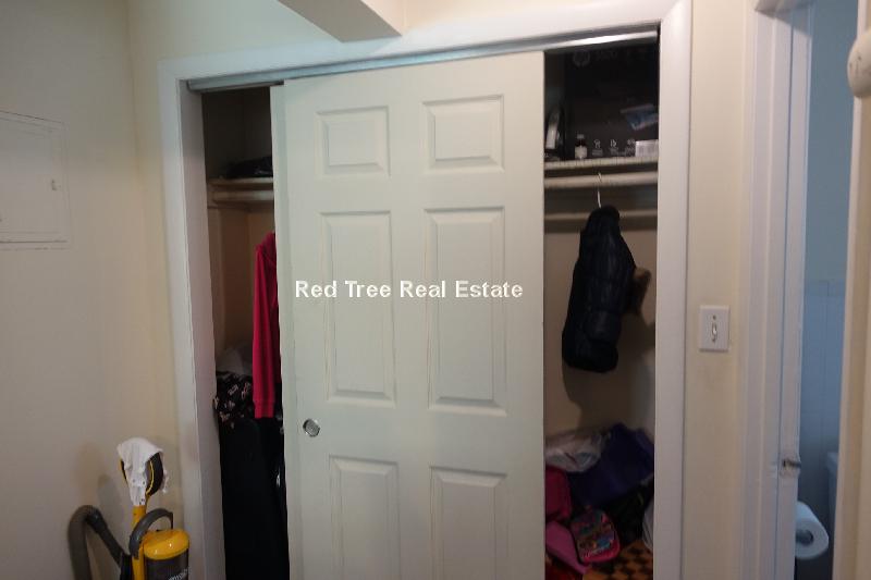 34 Gardner St, Allston