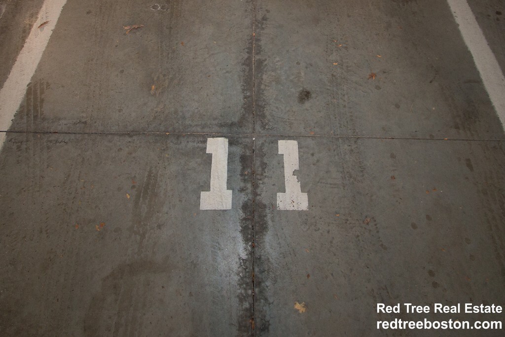 35 Commonwealth Ave, Chestnut Hill