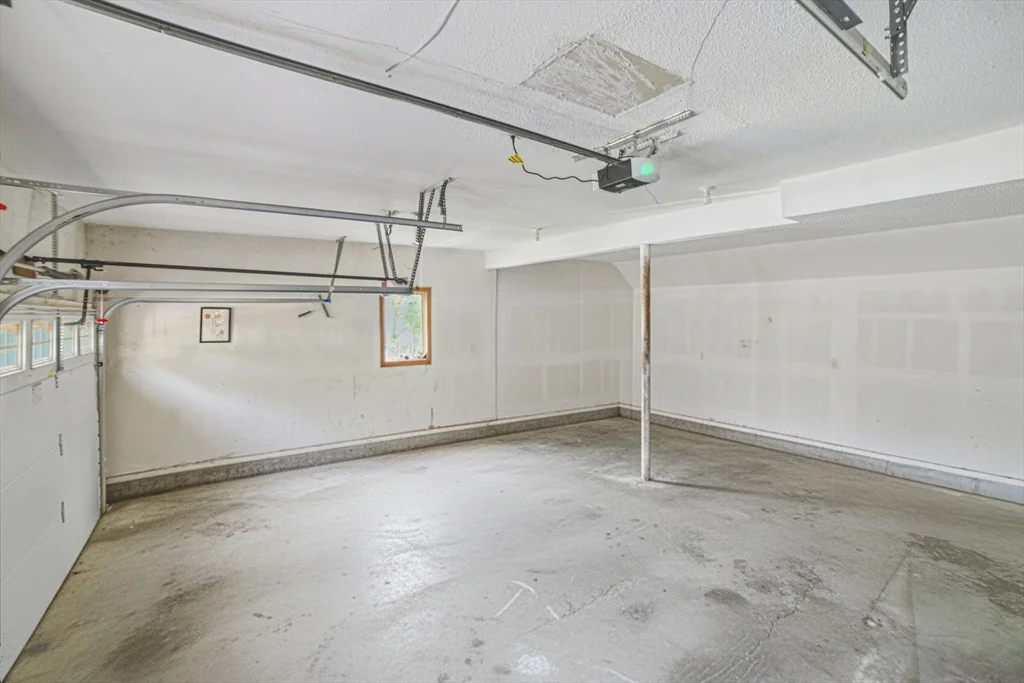 6 Montaup Rd, Sharon