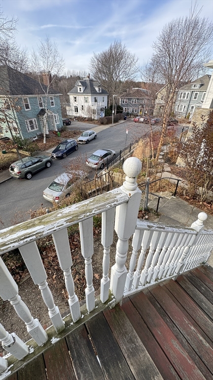 98 Saint Rose, Boston