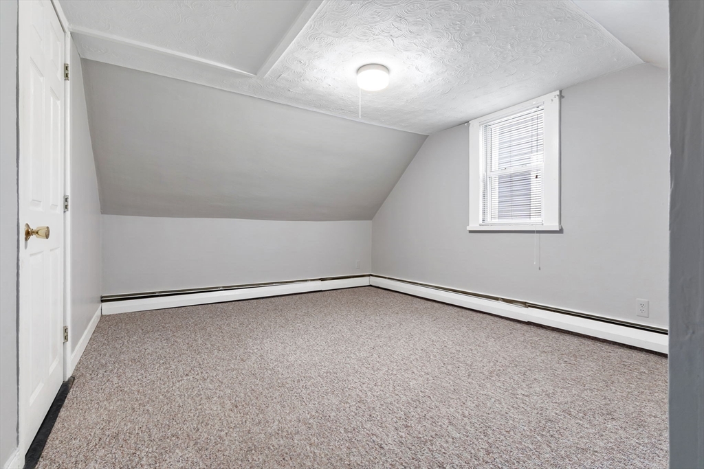 92 Washington St, Peabody