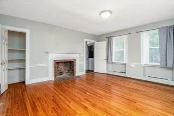 901 Main St, Leominster