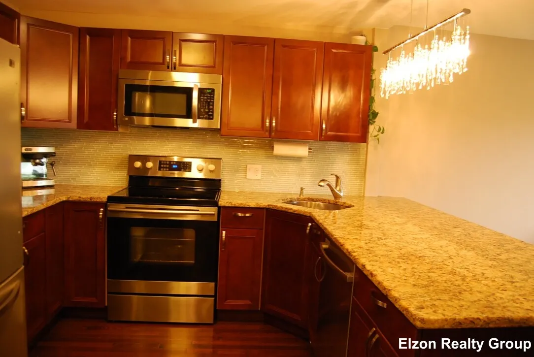 276 Chestnut Hill Ave, Brighton