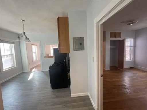 10 Delaware, East Somerville