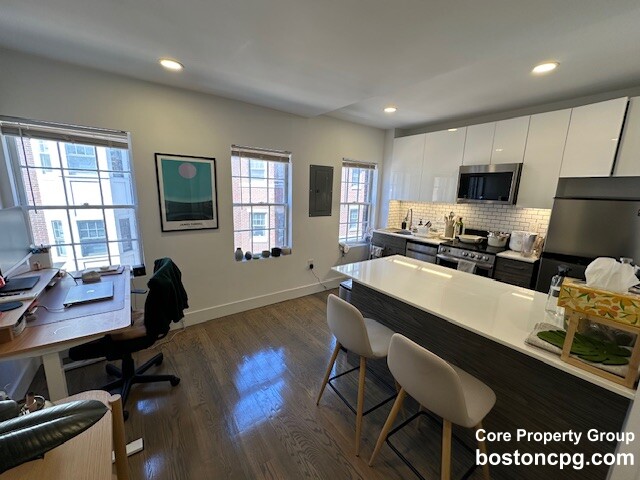 61 Joy St, Beacon Hill