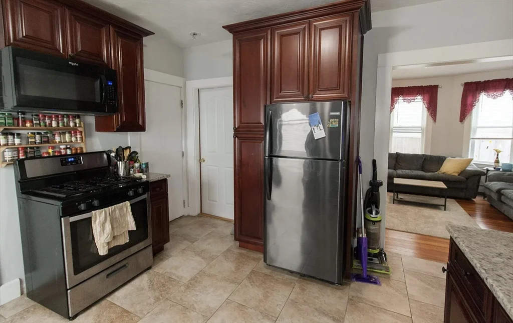 65 Wyman, Jamaica Plain