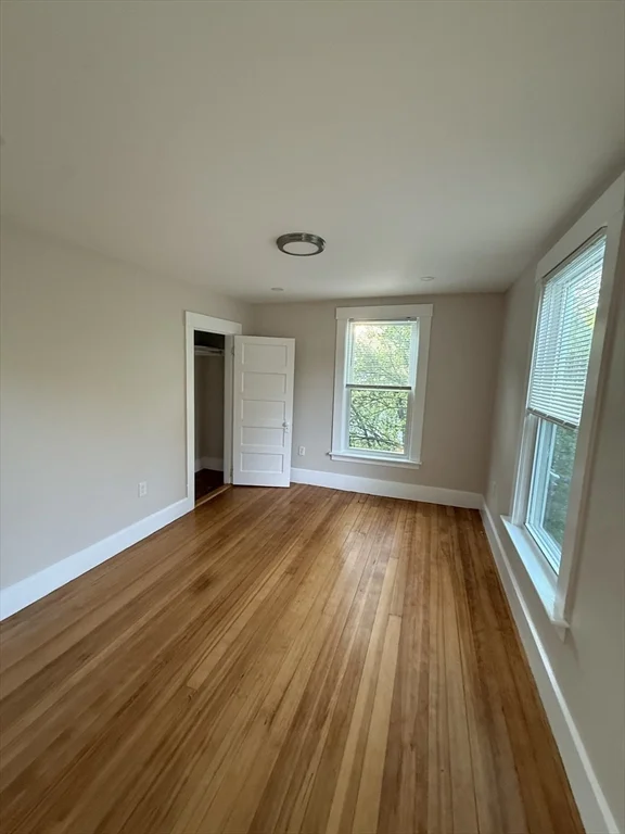 319 Canton Sr, Fitchburg