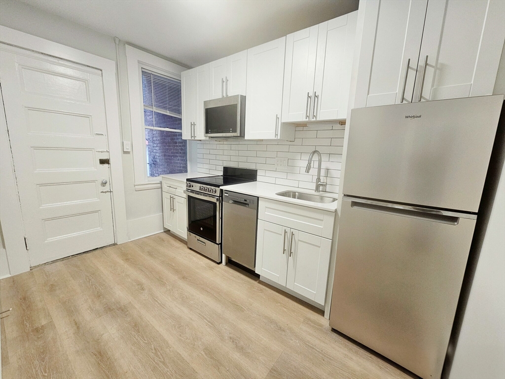 53 Joy St, Beacon Hill