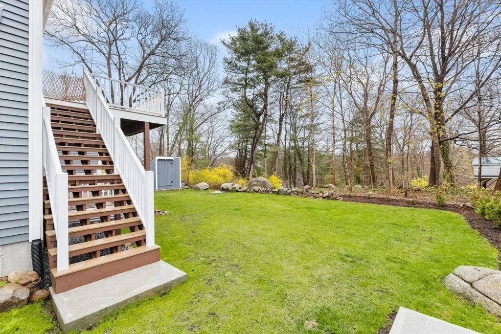 26 Lyndale, West Gloucester