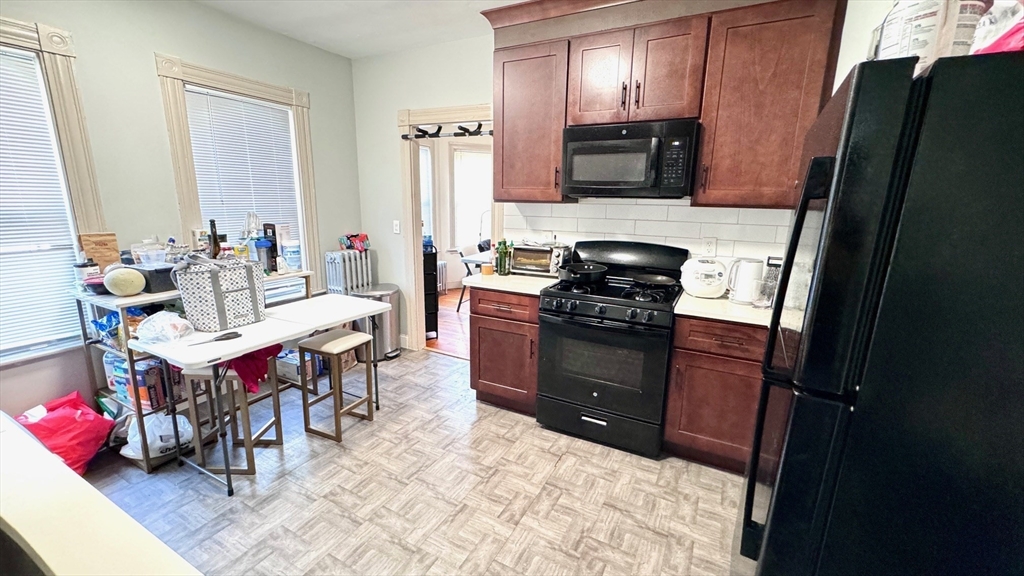 76 Antwerp St, Brighton