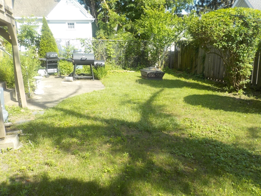 578 Trapelo Rd, Belmont