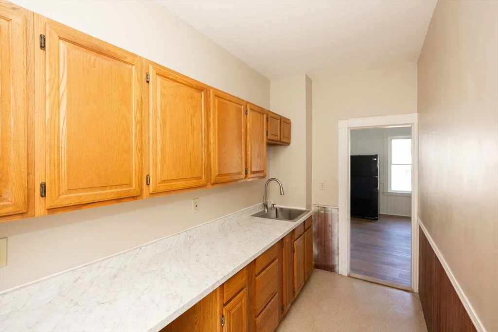 6 Vernon Street Pl, Worcester