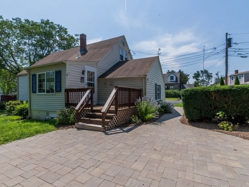 36 Bonad Rd, West Roxbury