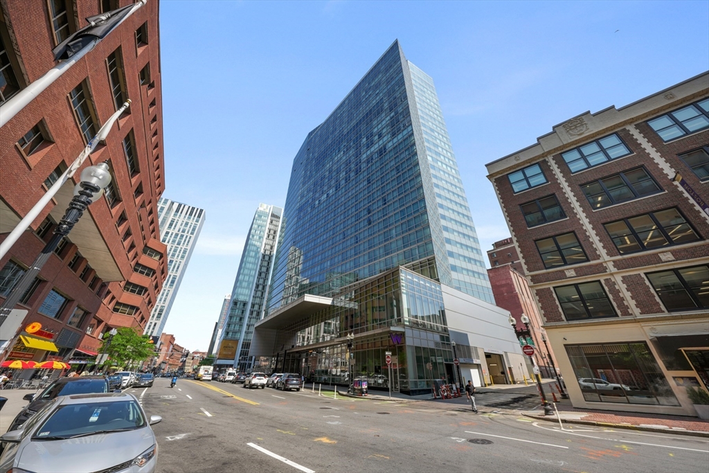 110 Stuart St, Back Bay